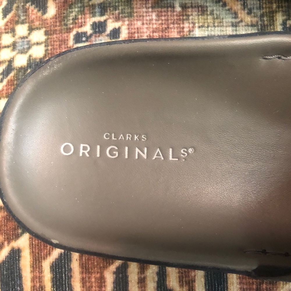 Clark’s Original Leather Slide - Picture 6 of 8